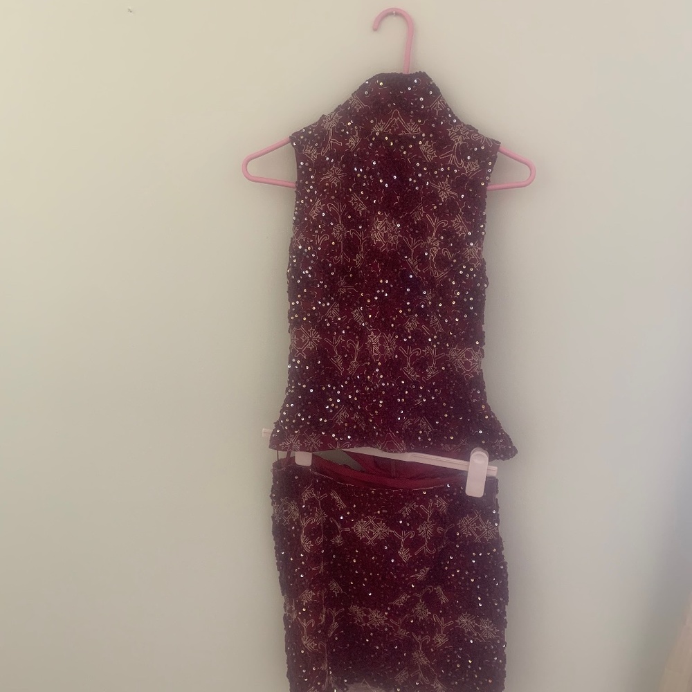 Dazzling mini two piece ensemble